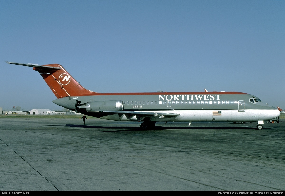 Aircraft Photo of N8911E | Douglas DC-9-14 | Northwest Airlines | AirHistory.net #368128
