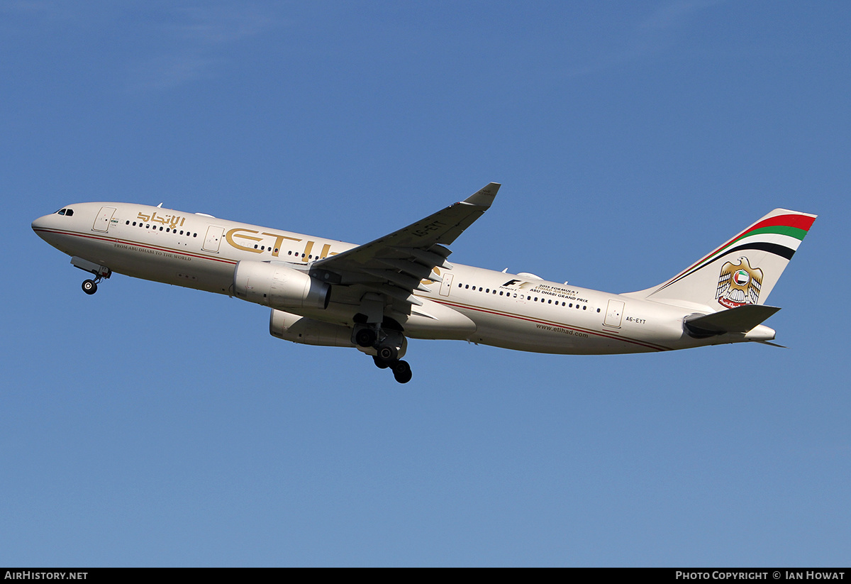 Aircraft Photo of A6-EYT | Airbus A330-243 | Etihad Airways | AirHistory.net #368193