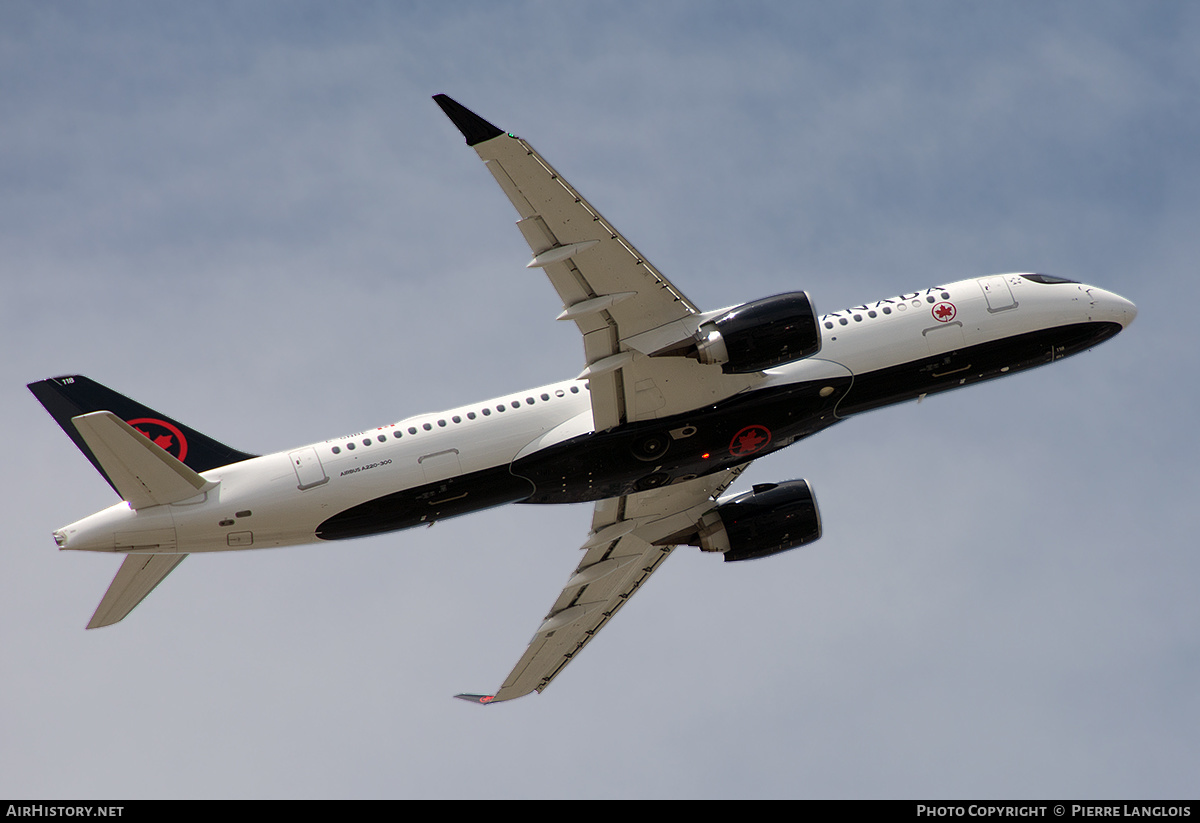 Aircraft Photo of C-GNBE | Airbus A220-371 (BD-500-1A11) | Air Canada | AirHistory.net #368286