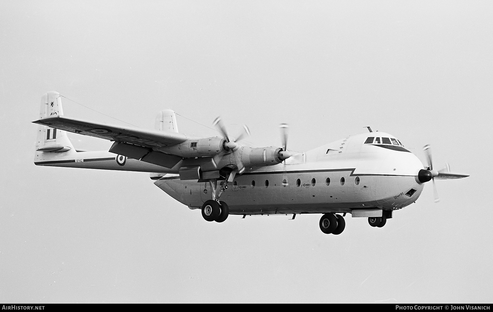 Aircraft Photo of XP412 | Armstrong Whitworth AW-660 Argosy C.1 | UK - Air Force | AirHistory.net #368292