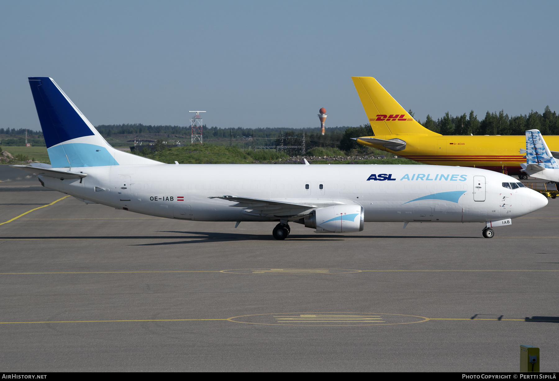 Aircraft Photo of OE-IAB | Boeing 737-4Z9(SF) | ASL Airlines | AirHistory.net #368328