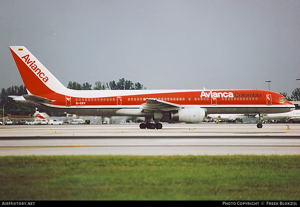 Aircraft Photo of EI-CEY | Boeing 757-2Y0 | Avianca | AirHistory.net #368332