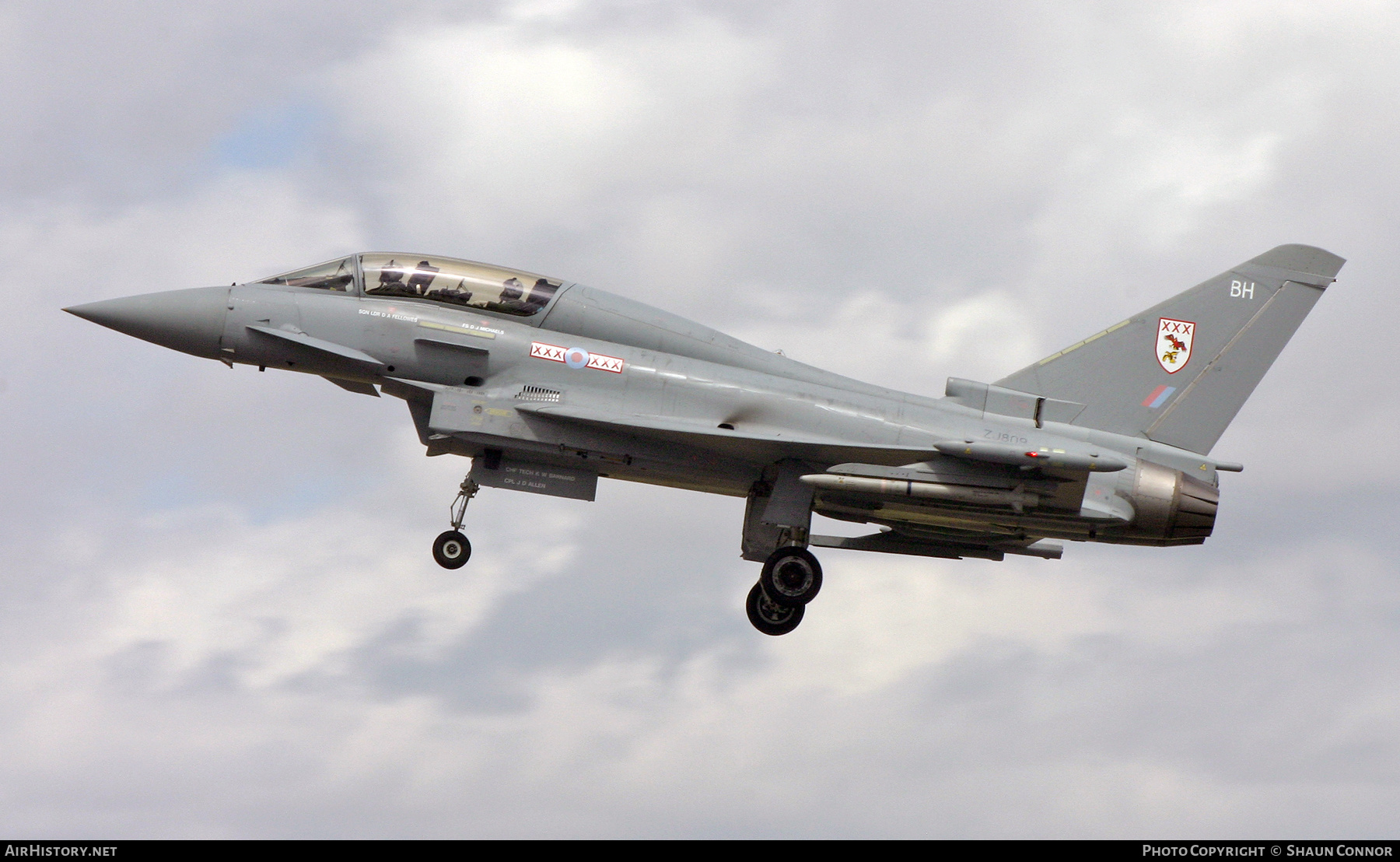 Aircraft Photo of ZJ809 | Eurofighter EF-2000 Typhoon T1 | UK - Air Force | AirHistory.net #368346