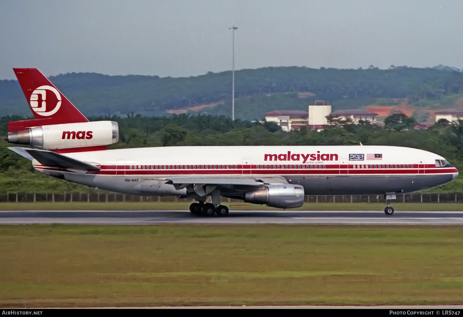 Aircraft Photo of 9M-MAT | McDonnell Douglas DC-10-30 | Malaysian Airline System - MAS | AirHistory.net #368374
