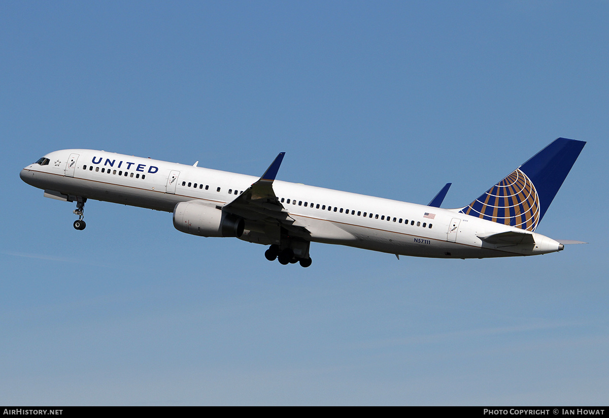 Aircraft Photo of N57111 | Boeing 757-224 | United Airlines | AirHistory.net #368391