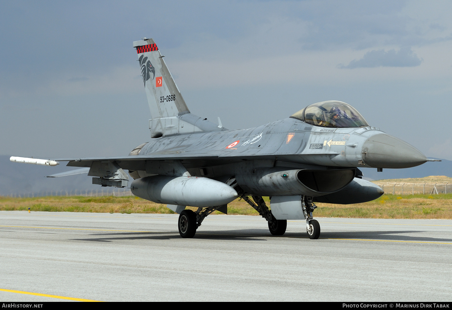Aircraft Photo of 93-0668 | Lockheed Martin F-16CJ Fighting Falcon | Turkey - Air Force | AirHistory.net #368409