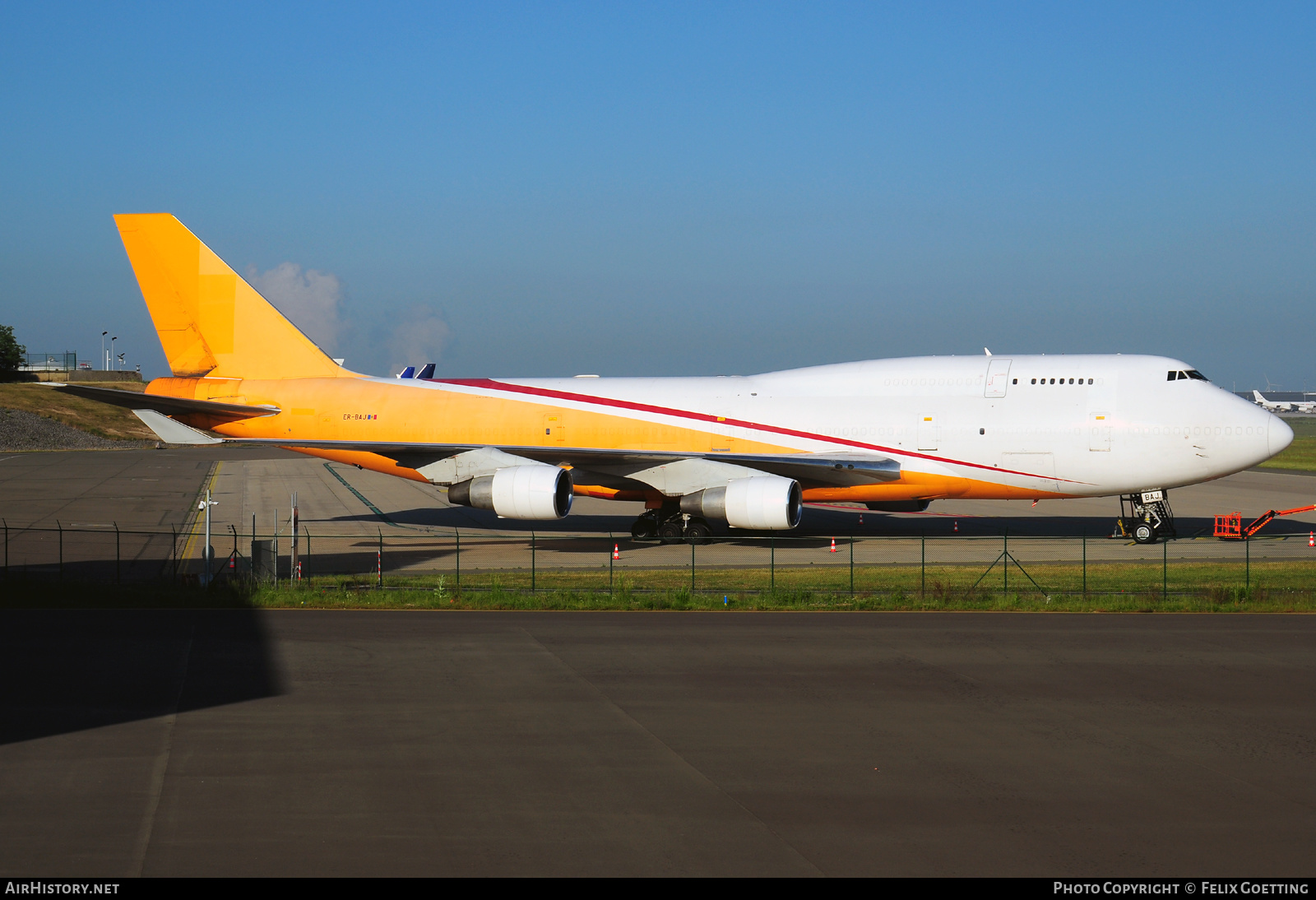 Aircraft Photo of ER-BAJ | Boeing 747-412 | AirHistory.net #368458