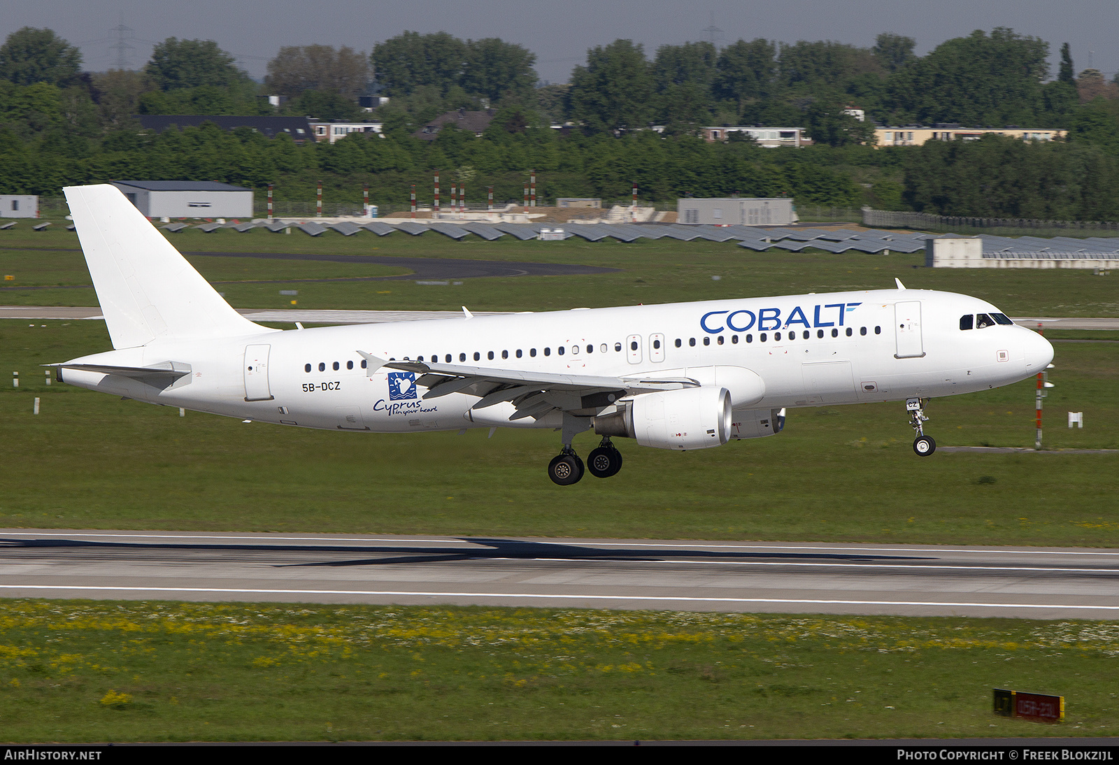 Aircraft Photo of 5B-DCZ | Airbus A320-214 | Cobalt Air | AirHistory.net #368467