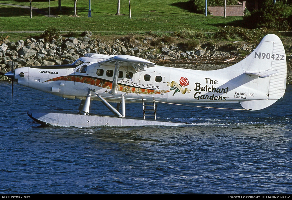 Aircraft Photo of N90422 | Vazar DHC-3T Turbine Otter | Kenmore Air | AirHistory.net #368595
