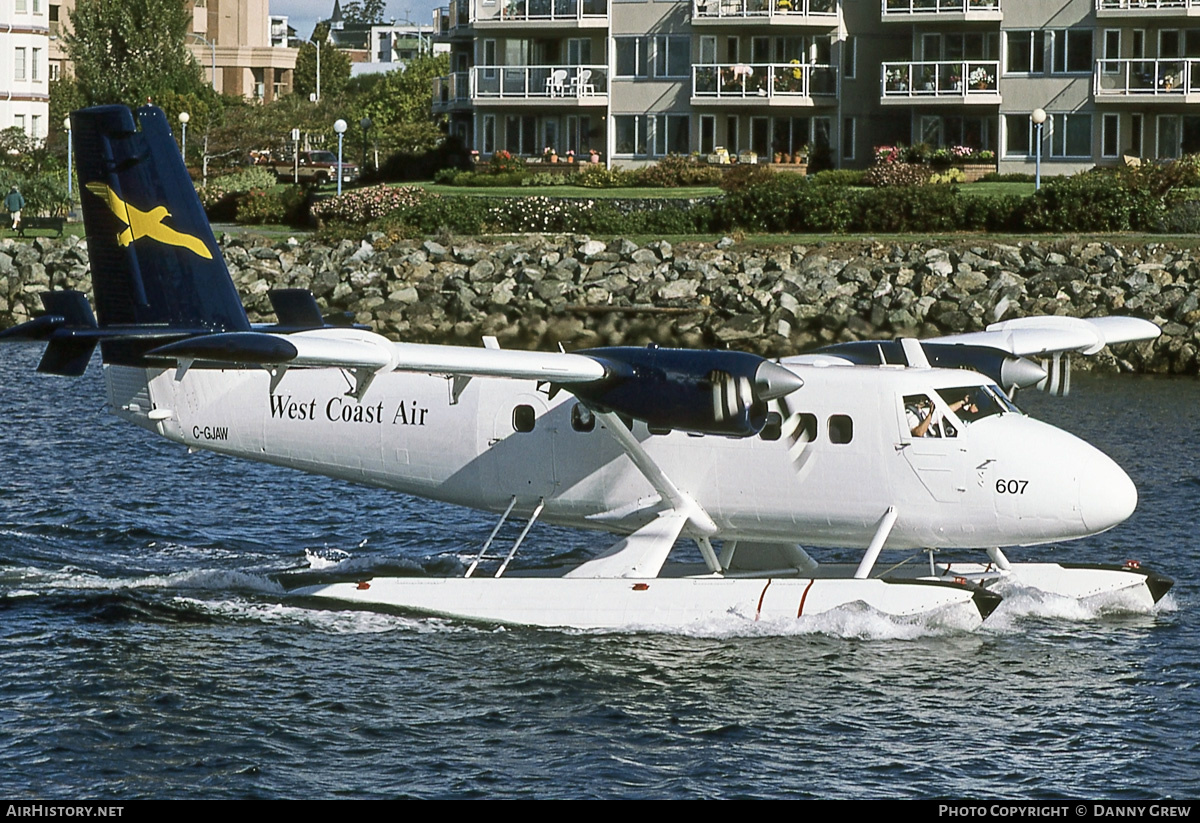 Aircraft Photo of C-GJAW | De Havilland Canada DHC-6-200 Twin Otter | West Coast Air | AirHistory.net #368600