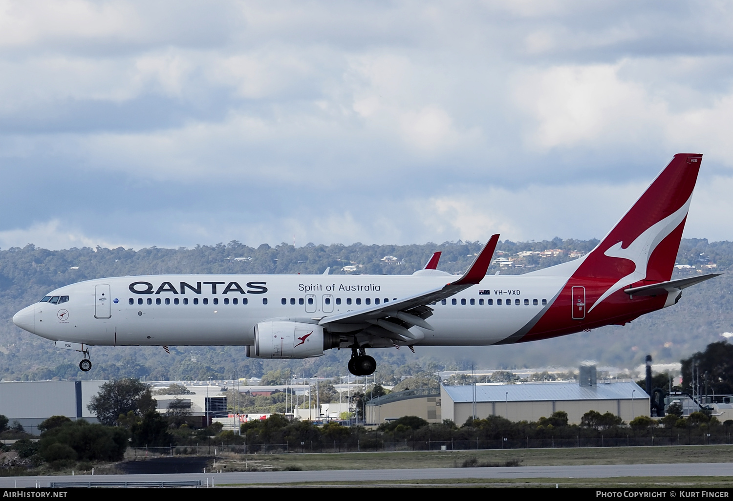 Aircraft Photo of VH-VXD | Boeing 737-838 | Qantas | AirHistory.net #368607