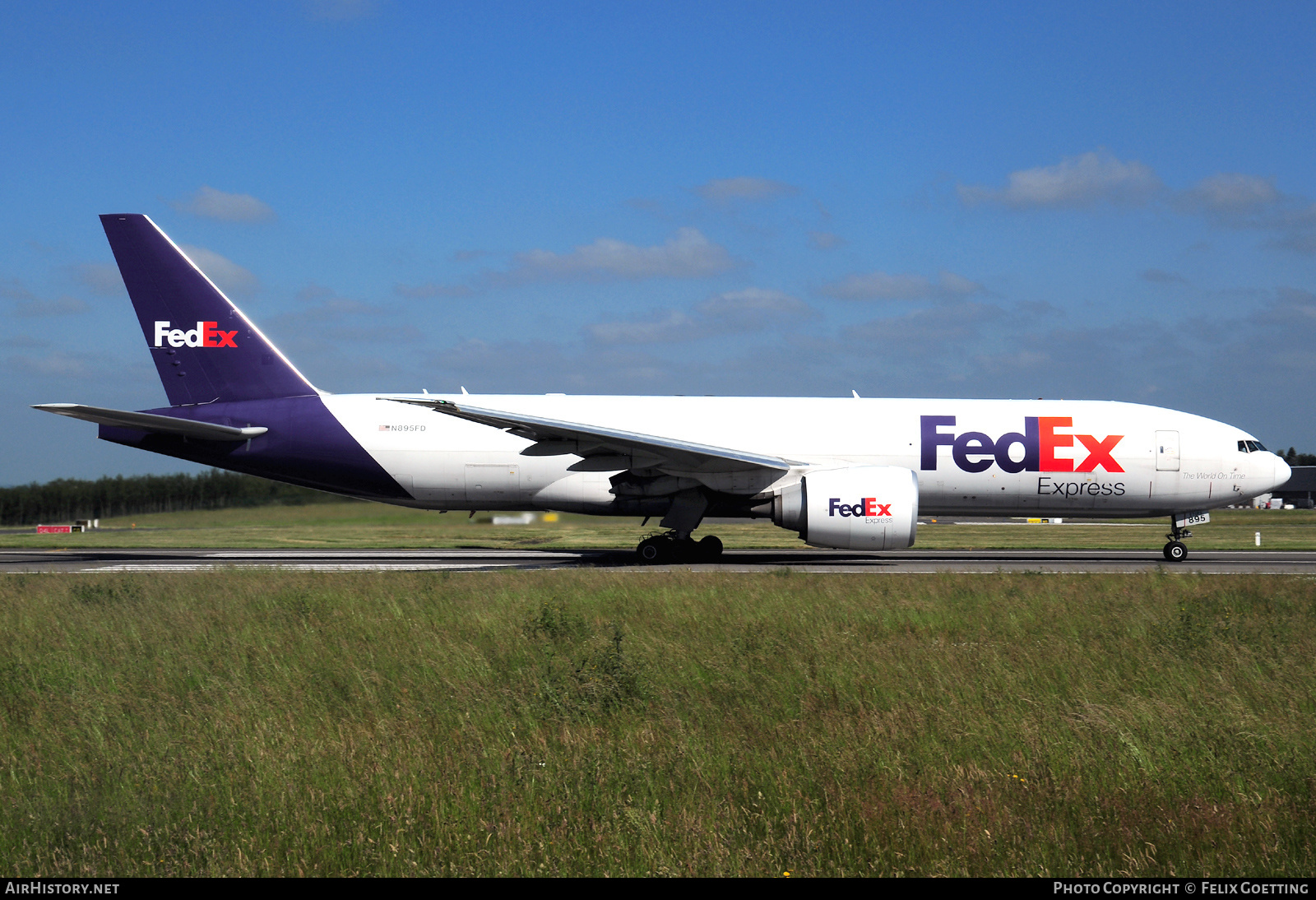 Aircraft Photo of N895FD | Boeing 777-FS2 | FedEx Express - Federal Express | AirHistory.net #368615