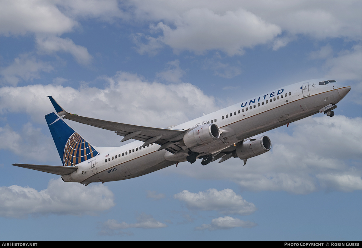 Aircraft Photo of N71411 | Boeing 737-924 | United Airlines | AirHistory.net #368707