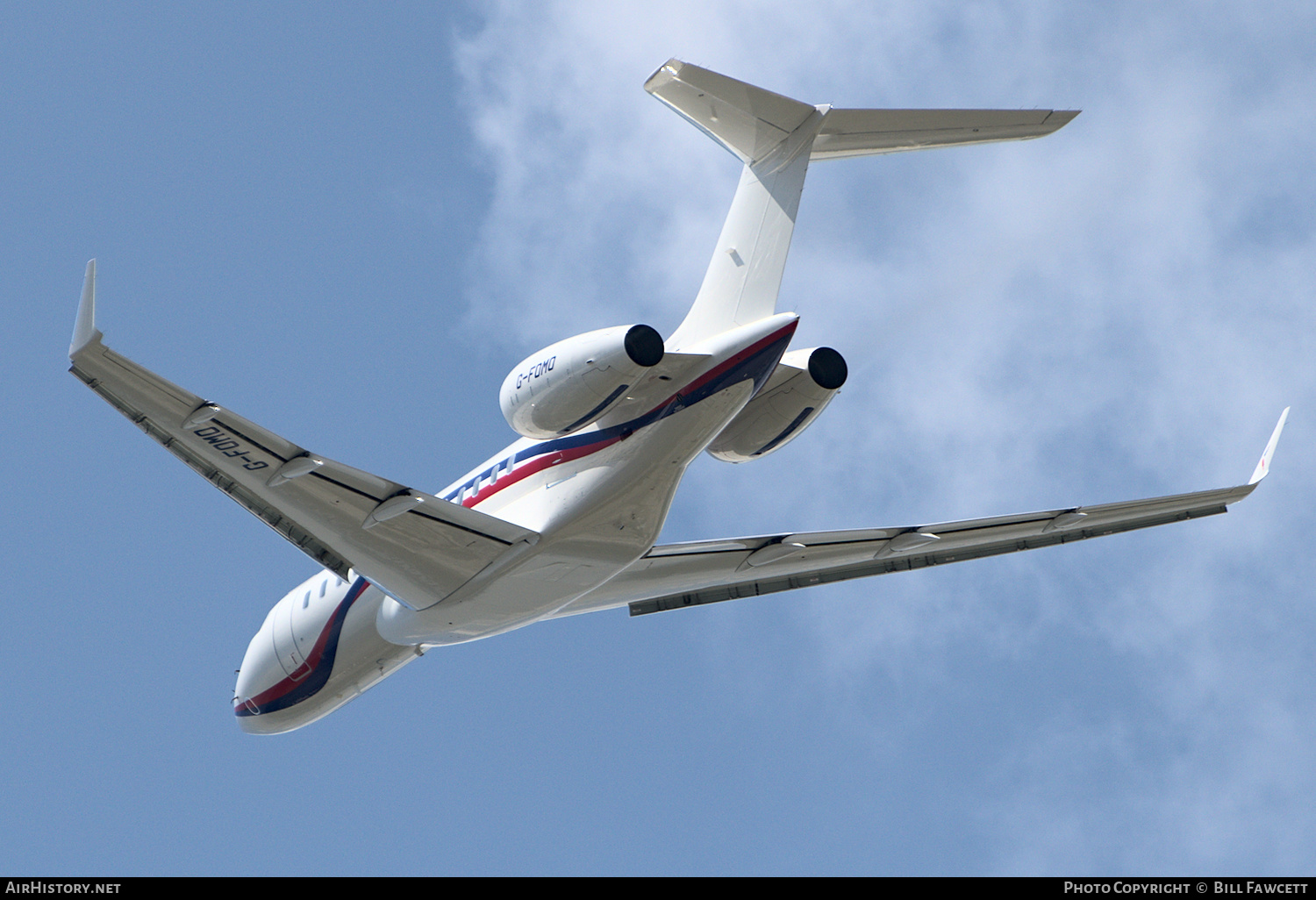 Aircraft Photo of G-FOMO | Bombardier Global 6000 (BD-700-1A10) | AirHistory.net #368711