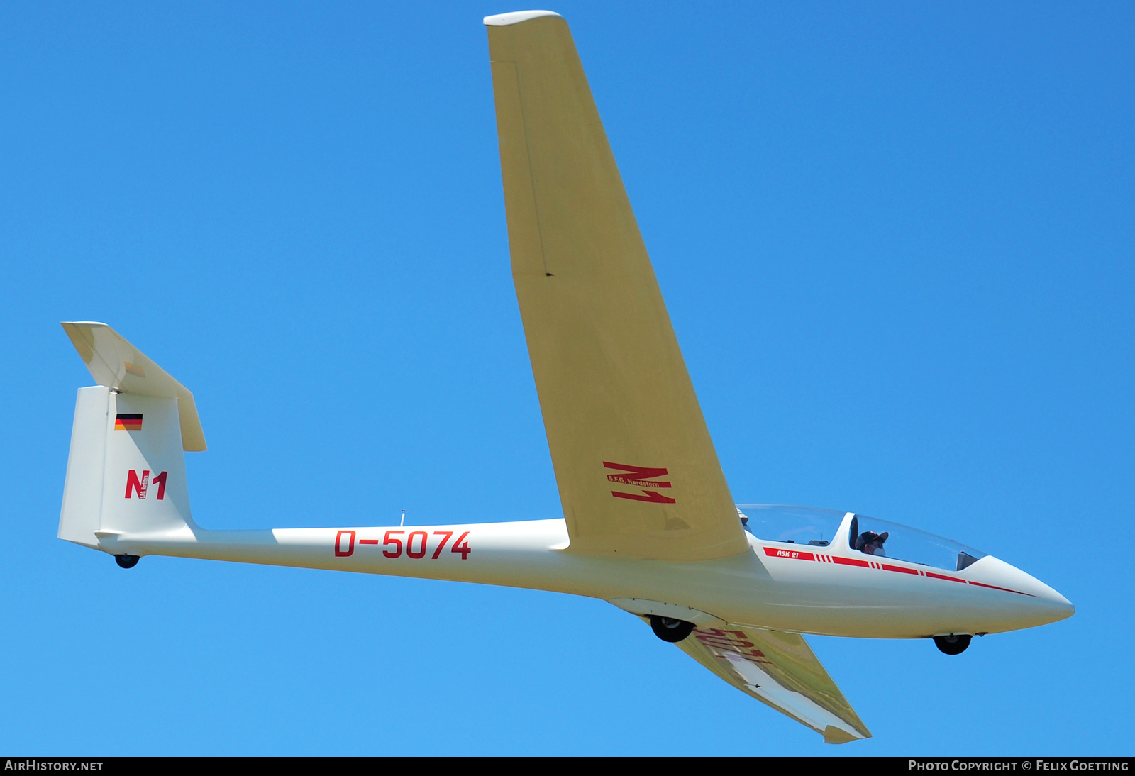 Aircraft Photo of D-5074 | Schleicher ASK-21 | AirHistory.net #368735