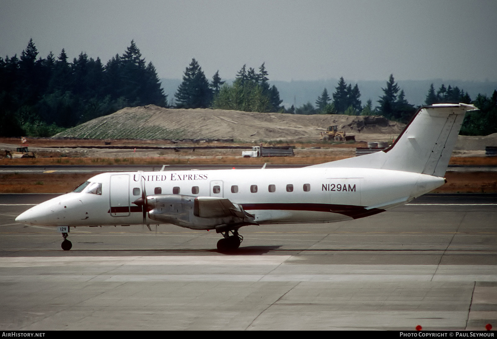 Aircraft Photo of N129AM | Embraer EMB-120RT Brasilia | United Express | AirHistory.net #368804