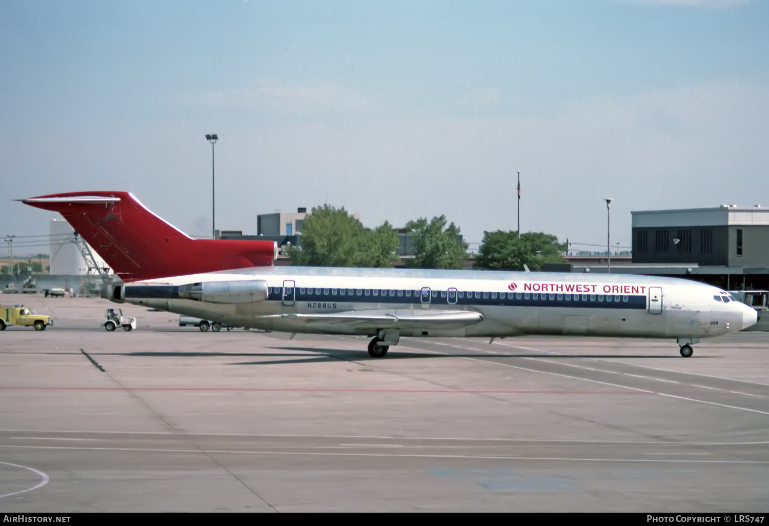Aircraft Photo of N288US | Boeing 727-251/Adv | Northwest Orient Airlines | AirHistory.net #368831