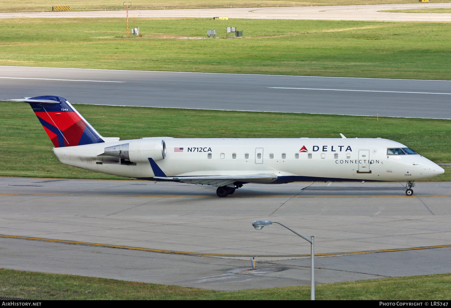 Aircraft Photo of N712CA | Bombardier CRJ-100ER (CL-600-2B19) | Delta Connection | AirHistory.net #368982