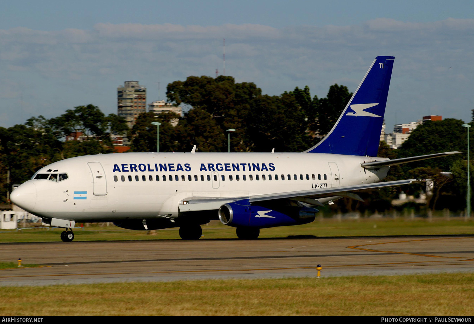Aircraft Photo of LV-ZTI | Boeing 737-228/Adv | Aerolíneas Argentinas | AirHistory.net #368996