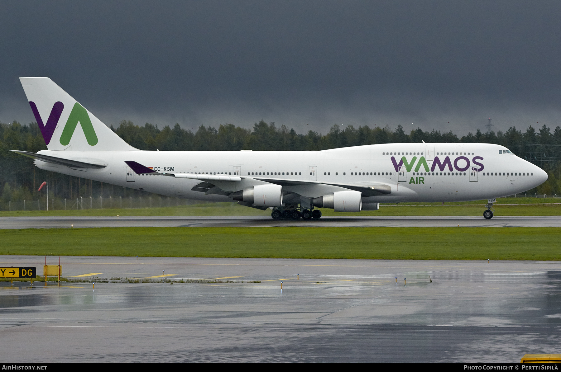 Aircraft Photo of EC-KSM | Boeing 747-412 | Wamos Air | AirHistory.net #369002