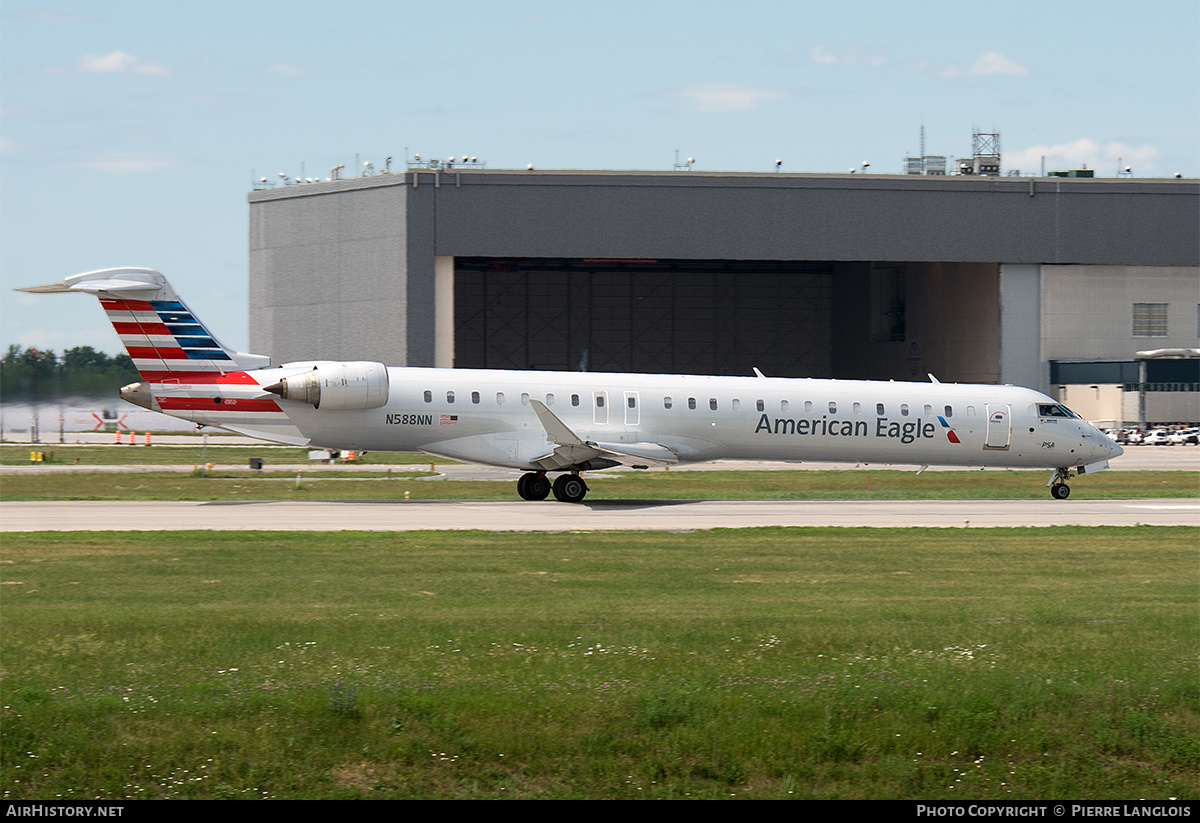 Aircraft Photo of N588NN | Bombardier CRJ-900 (CL-600-2D24) | American Eagle | AirHistory.net #369015