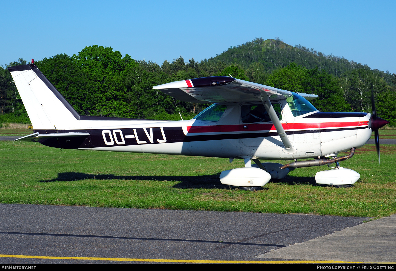 Aircraft Photo of OO-LVJ | Reims FA152 Aerobat | AirHistory.net #369030