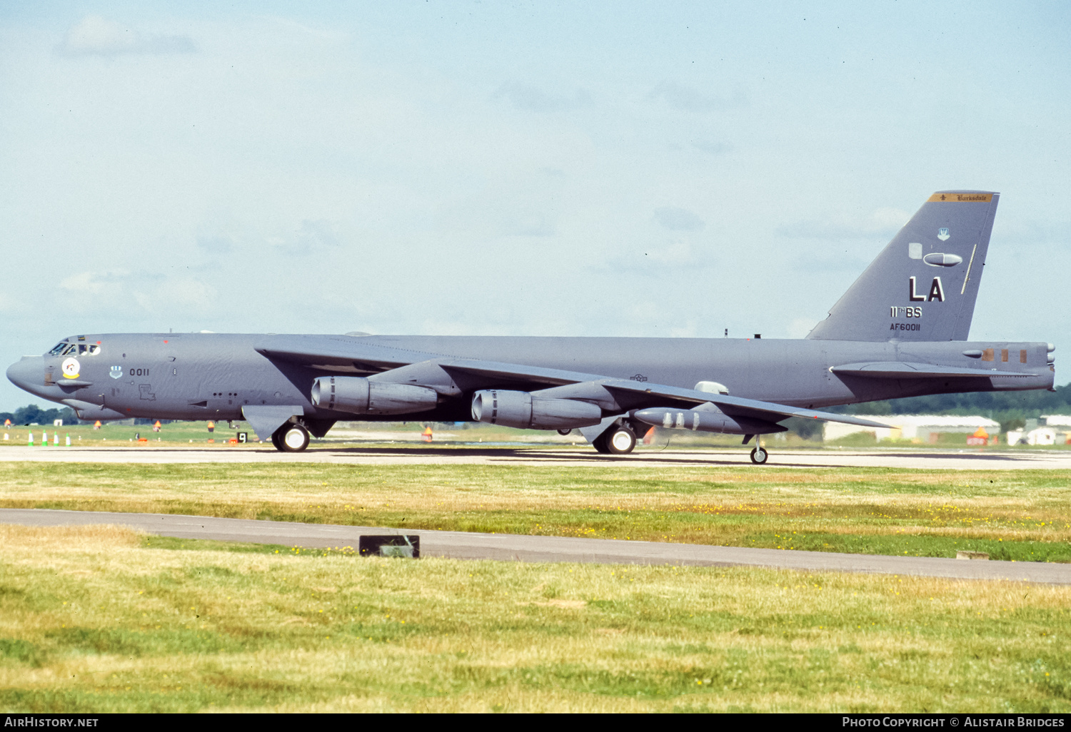 Aircraft Photo of 60-0011 / AF60-011 | Boeing B-52H Stratofortress | USA - Air Force | AirHistory.net #369064