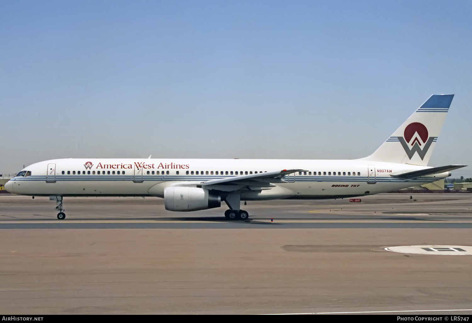 Aircraft Photo of N907AW | Boeing 757-225 | America West Airlines | AirHistory.net #369099