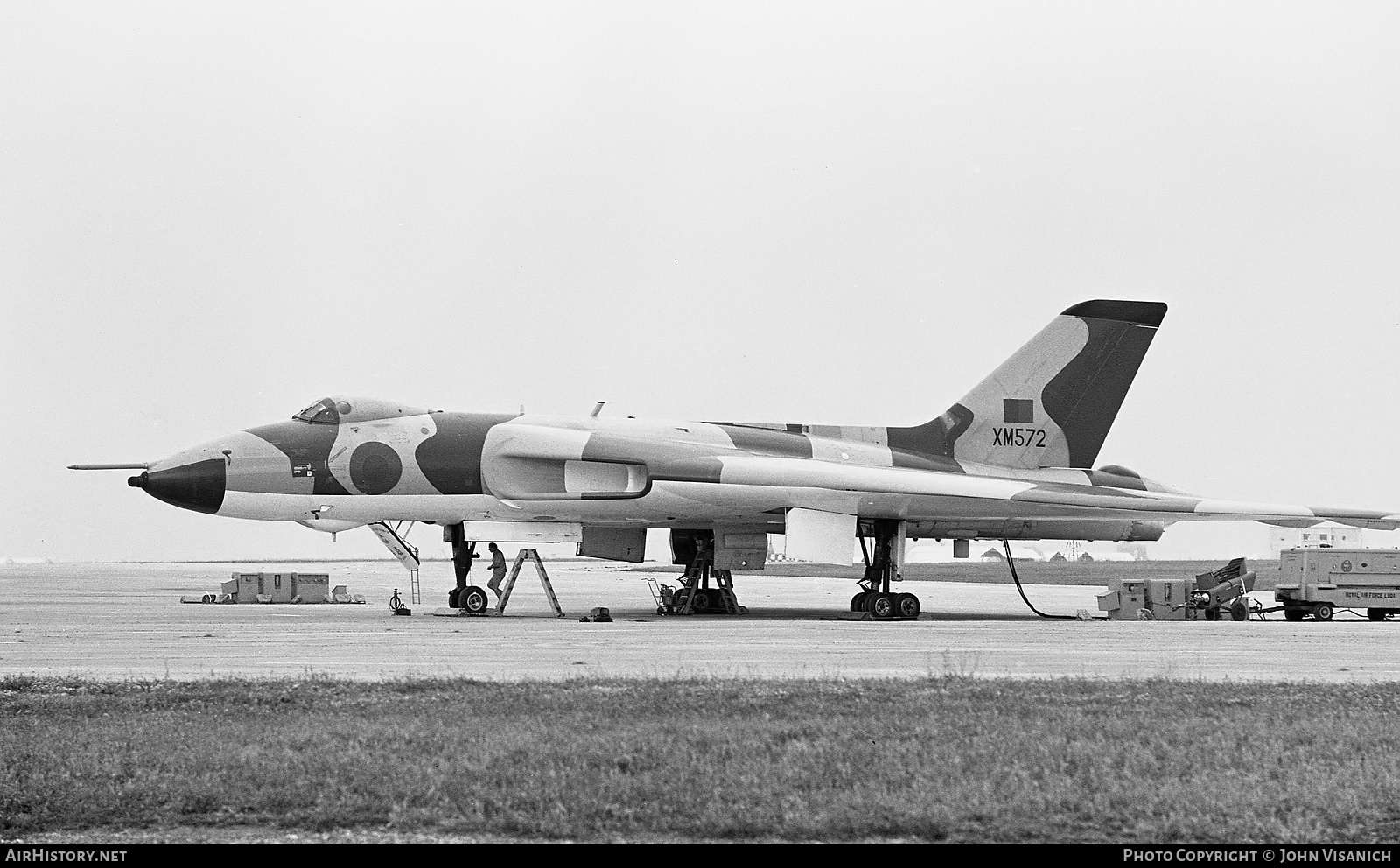 Aircraft Photo of XM572 | Avro 698 Vulcan B.2 | UK - Air Force | AirHistory.net #369124
