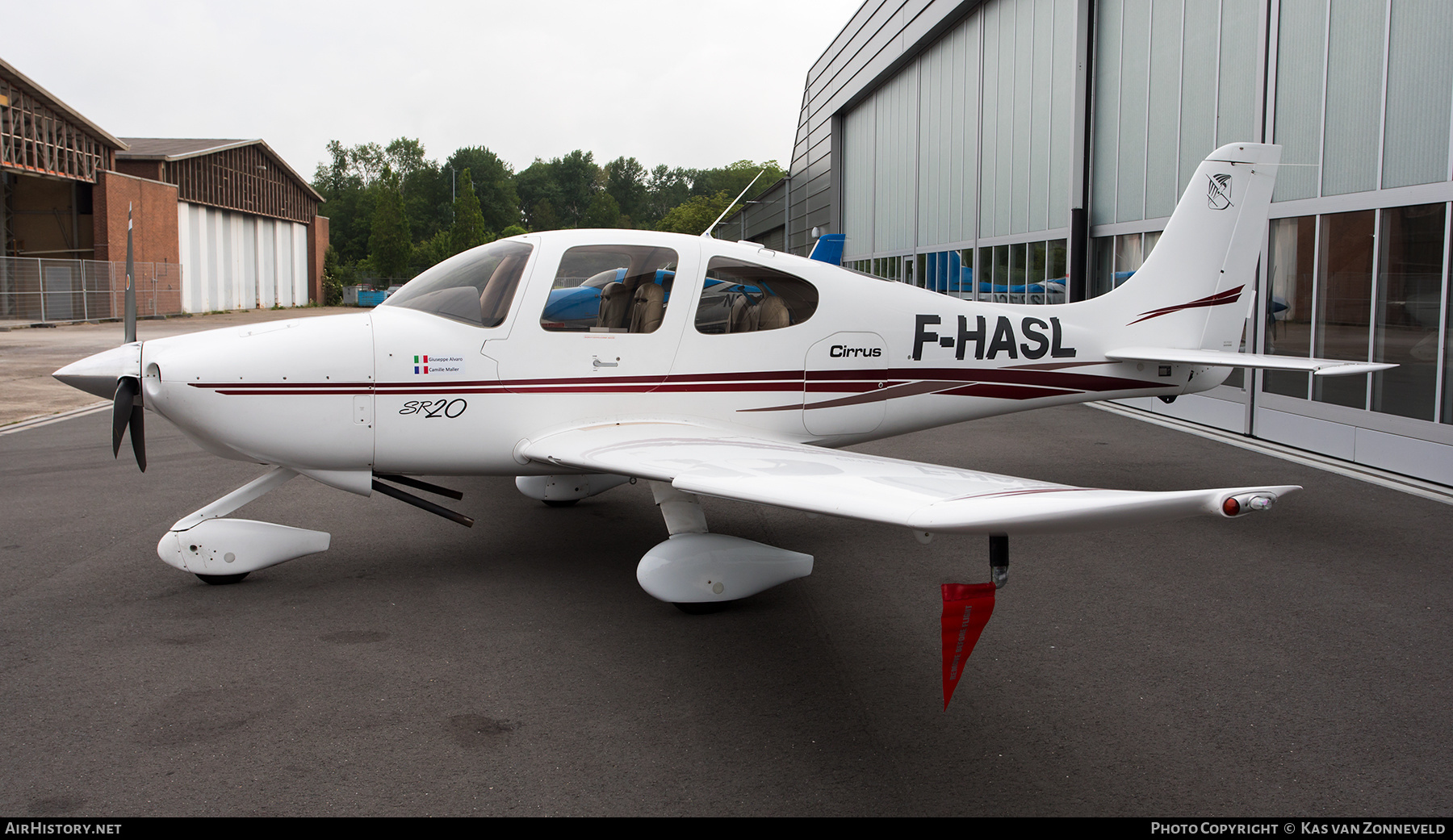 Aircraft Photo of F-HASL | Cirrus SR-20 G1 | AirHistory.net #369131