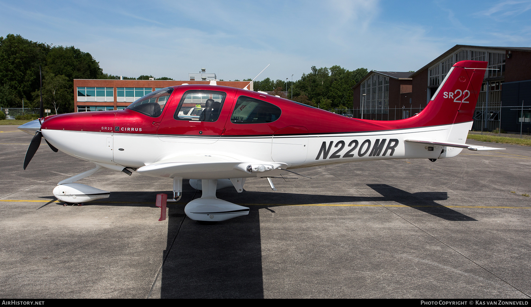 Aircraft Photo of N220MR | Cirrus SR-22 G3 | AirHistory.net #369139