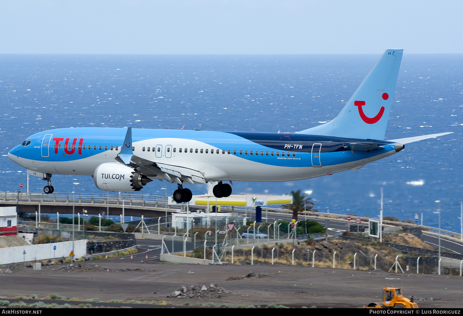 Aircraft Photo of PH-TFN | Boeing 737-8 Max 8 | TUI | AirHistory.net #369236