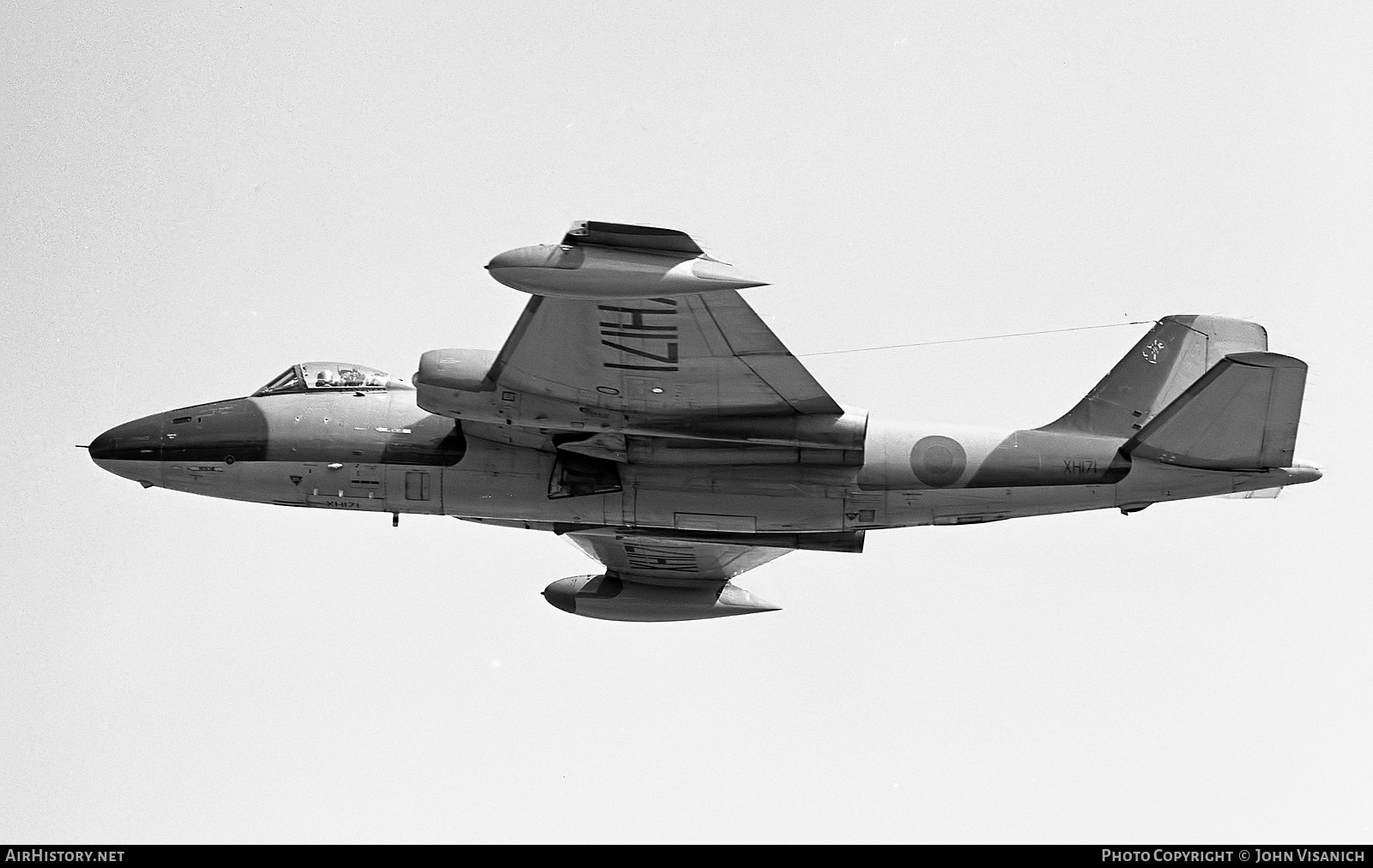 Aircraft Photo of XH171 | English Electric Canberra PR9 | UK - Air Force | AirHistory.net #369276