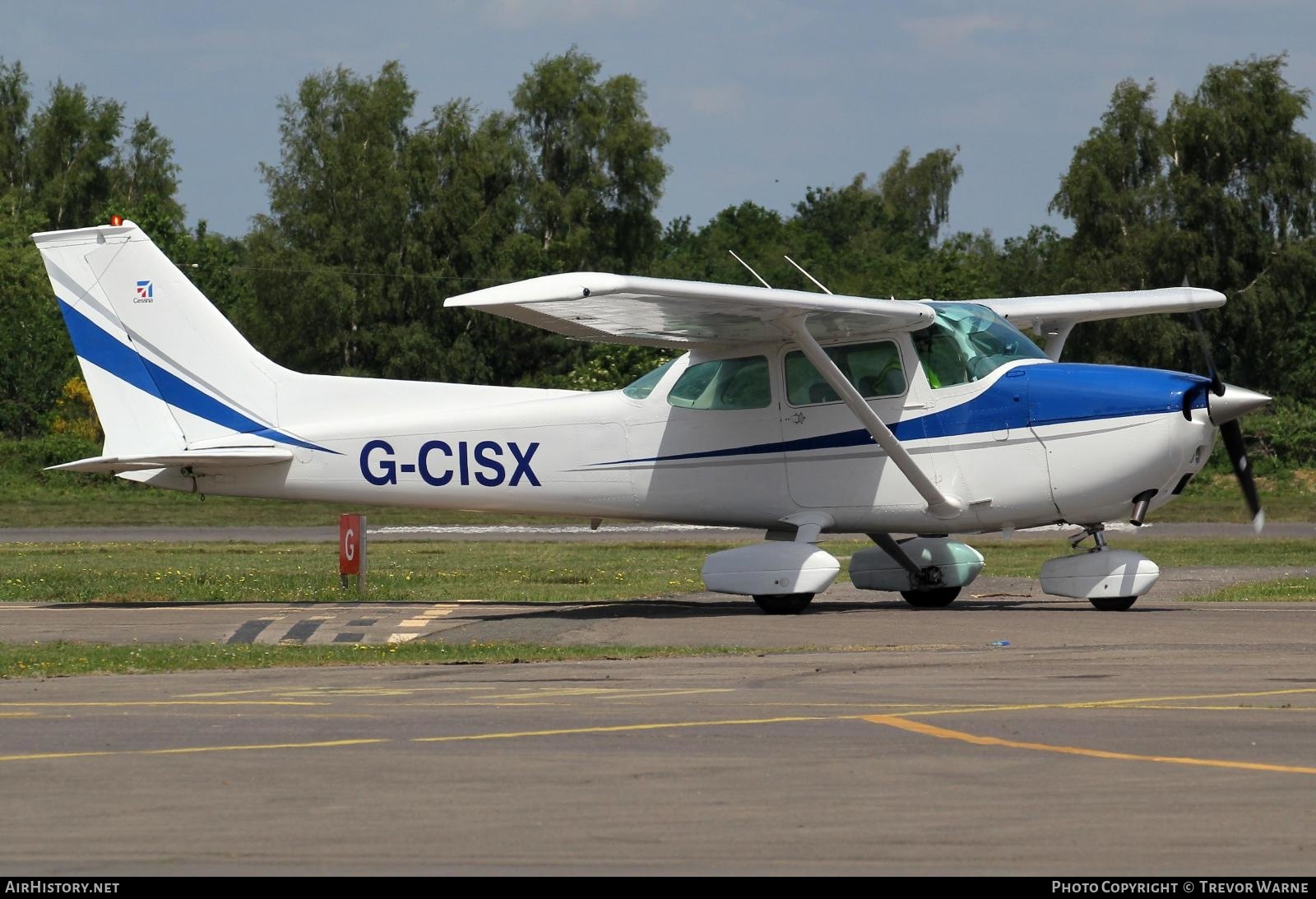 Aircraft Photo of G-CISX | Cessna 172M Skyhawk | AirHistory.net #369319