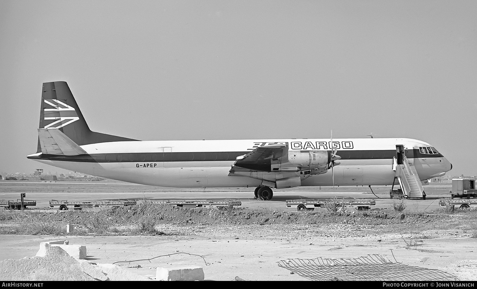 Aircraft Photo of G-APEP | Vickers 953C Merchantman | BEA Cargo - British European Airways | AirHistory.net #369411