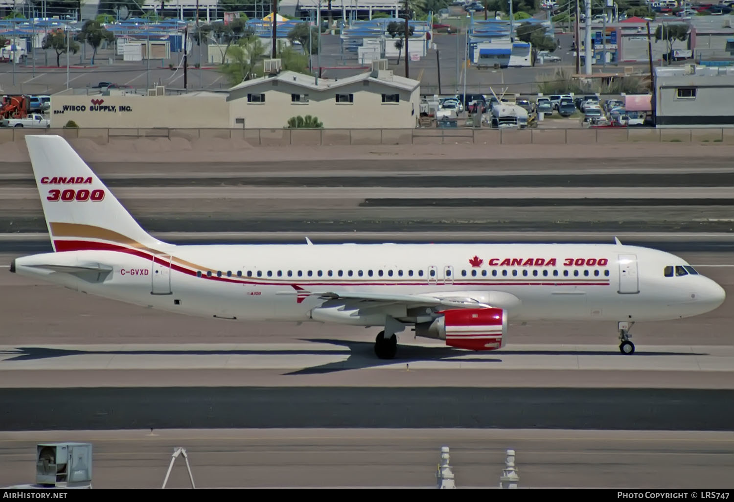 Aircraft Photo of C-GVXD | Airbus A320-212 | Canada 3000 | AirHistory.net #369427