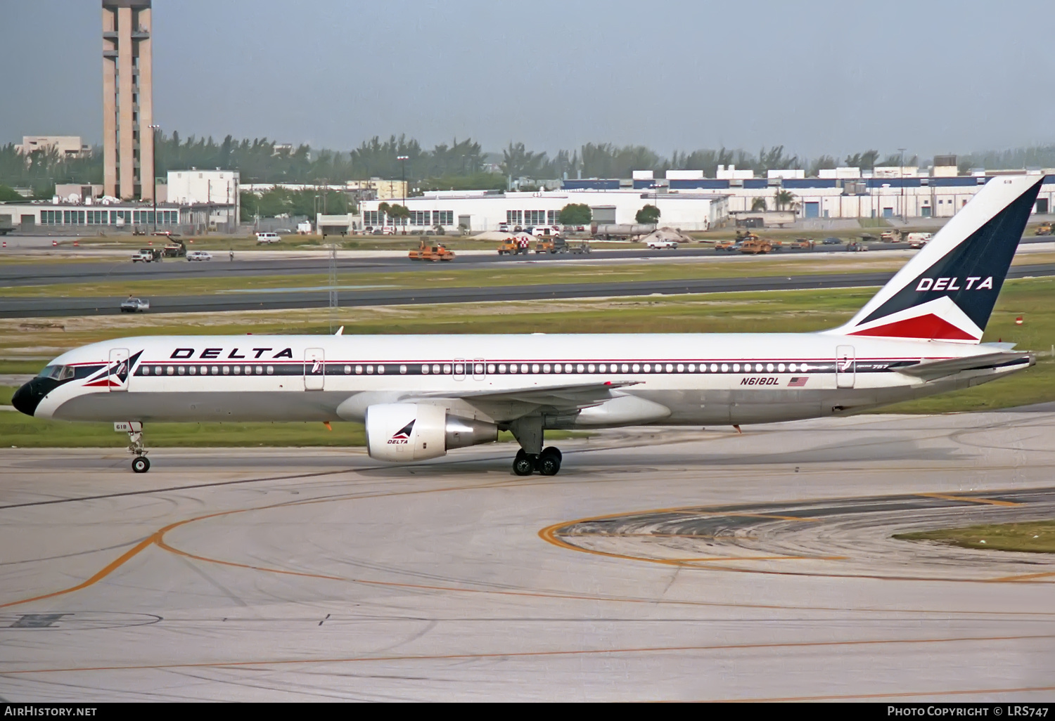 Aircraft Photo of N618DL | Boeing 757-232 | Delta Air Lines | AirHistory.net #369462