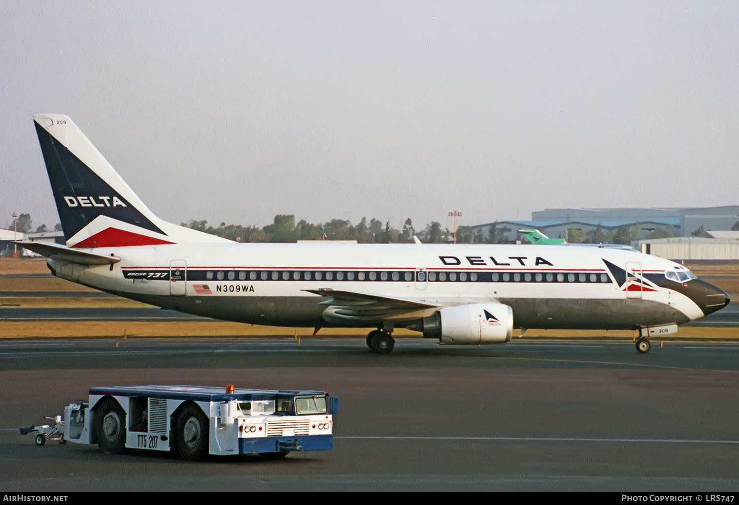 Aircraft Photo of N309WA | Boeing 737-347 | Delta Air Lines | AirHistory.net #369464