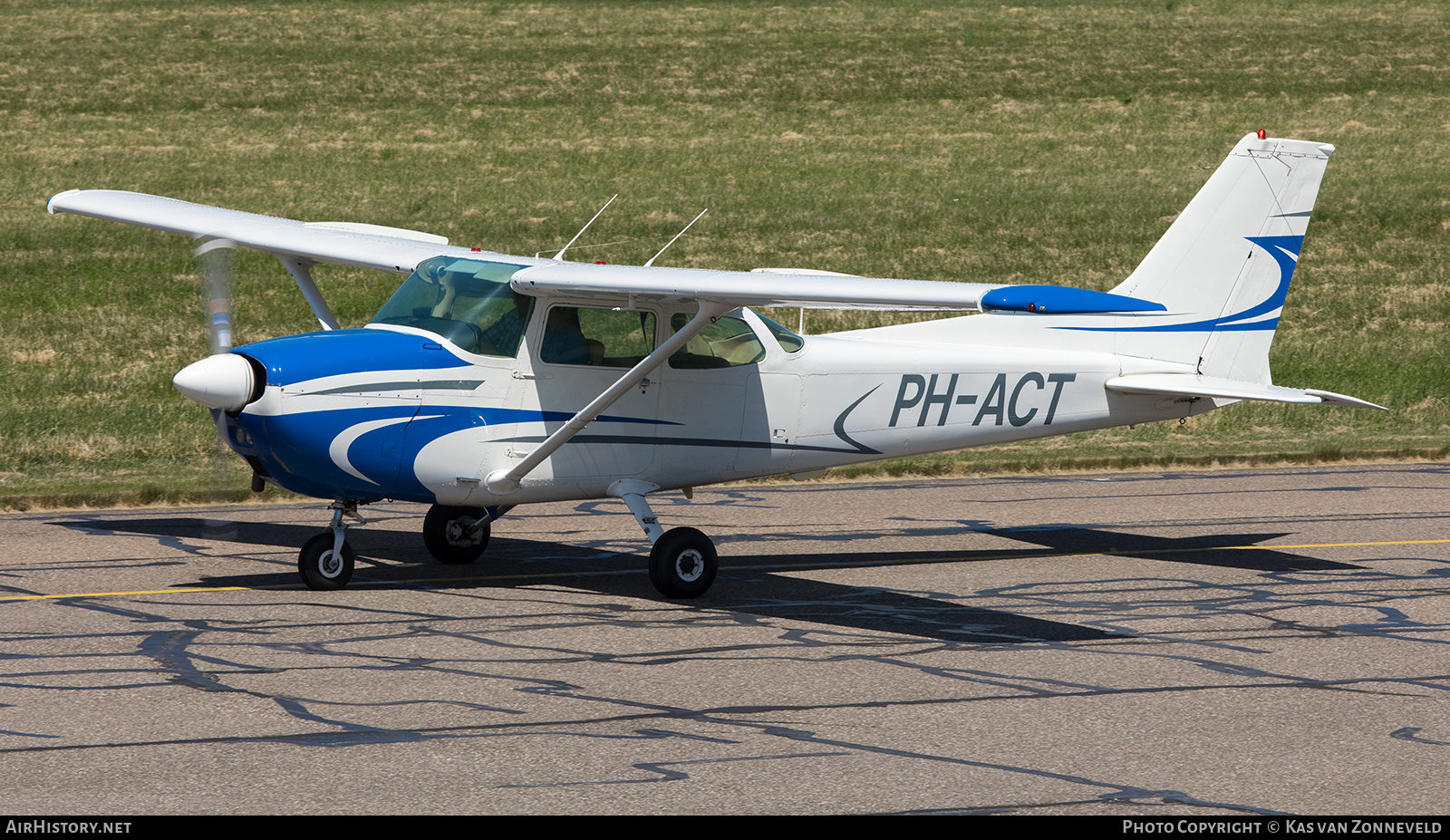Aircraft Photo of PH-ACT | Cessna 172M Skyhawk | AirHistory.net #369513