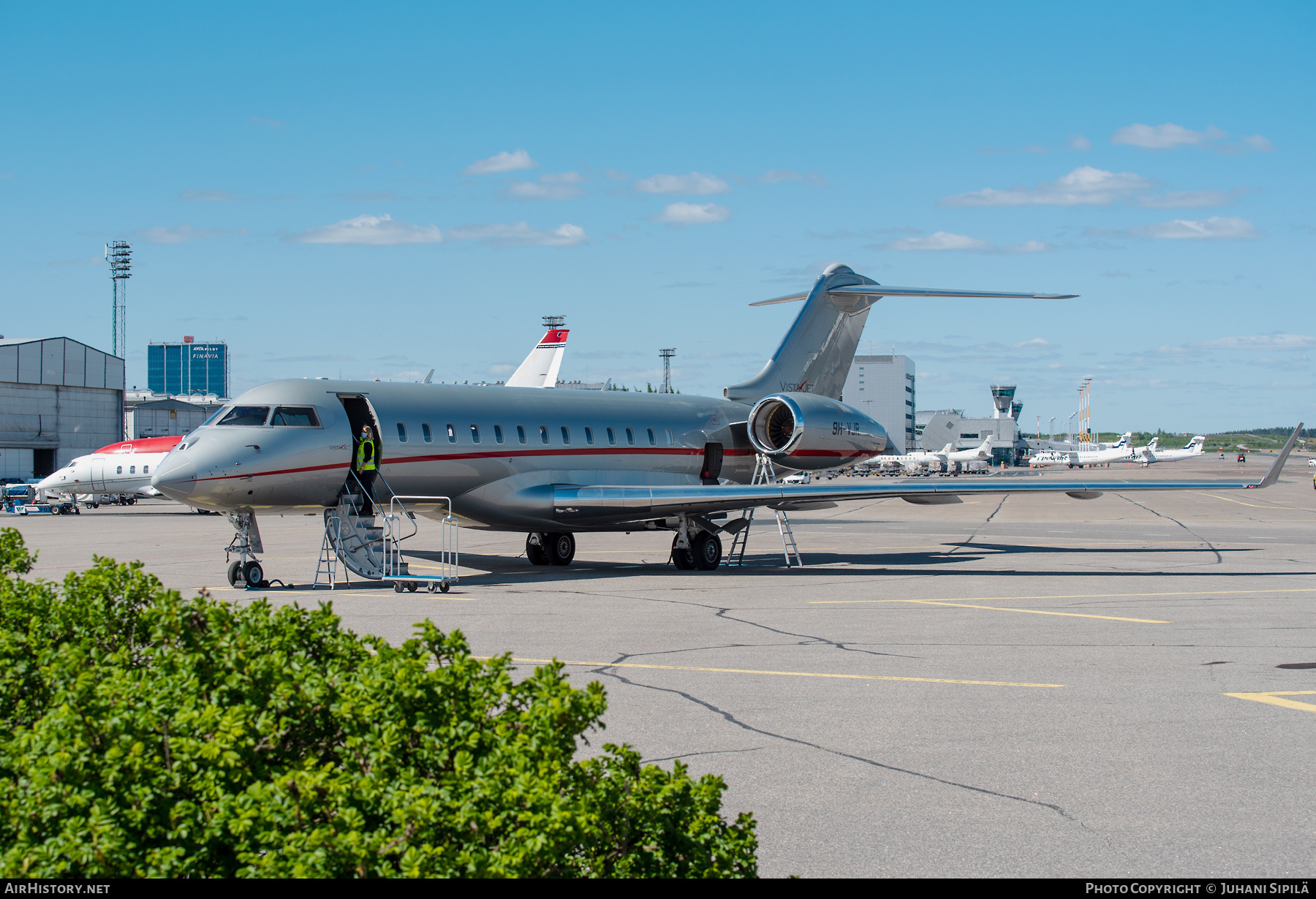 Aircraft Photo of 9H-VJR | Bombardier Global 6000 (BD-700-1A10) | VistaJet | AirHistory.net #369523