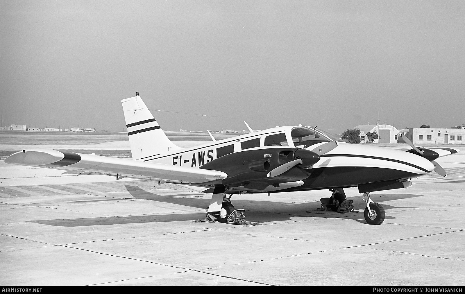 Aircraft Photo of EI-AWS | Piper PA-34-200 Seneca | AirHistory.net #369666