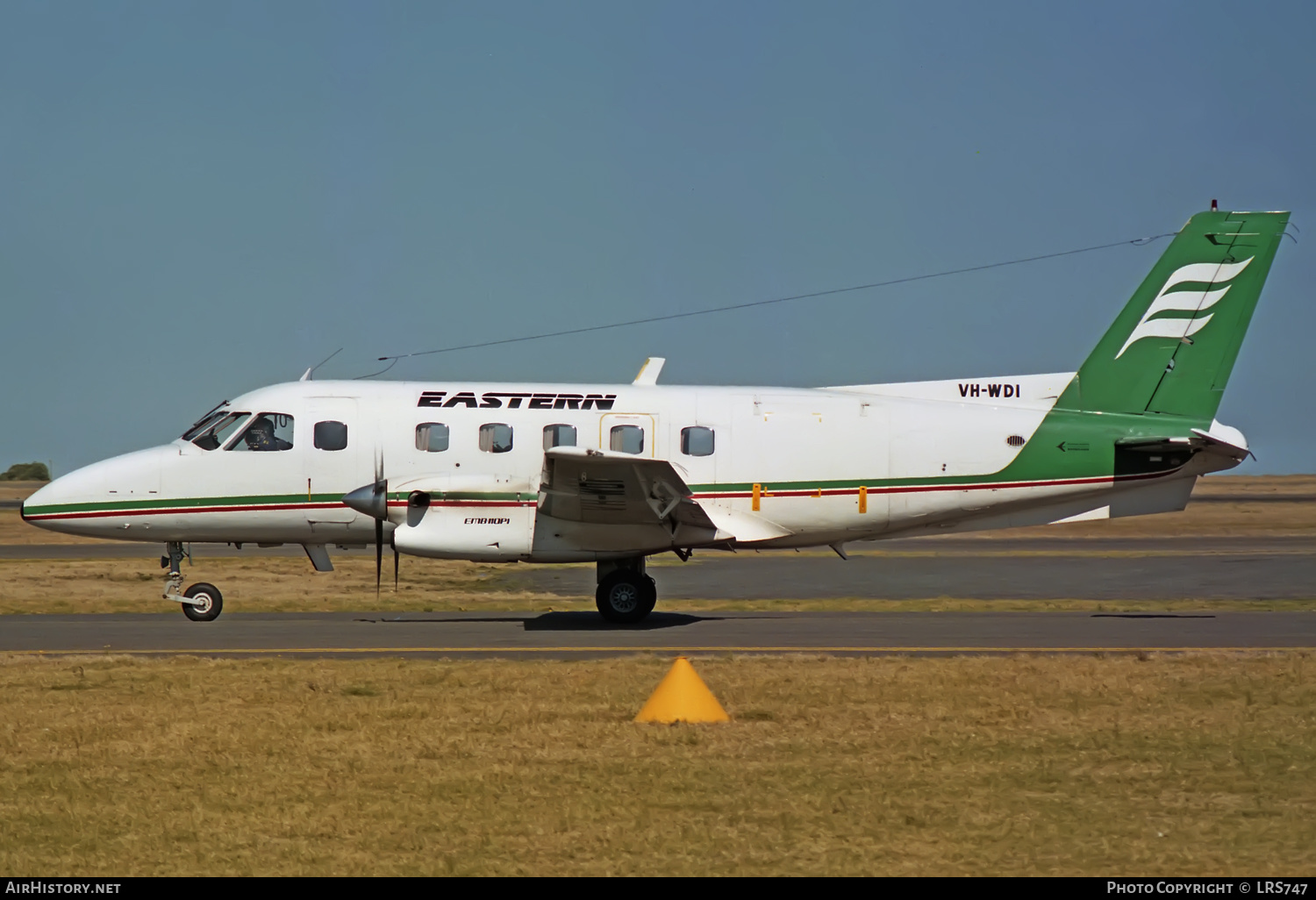 Aircraft Photo of VH-WDI | Embraer EMB-110 Bandeirante | Eastern Australia Airlines | AirHistory.net #369709