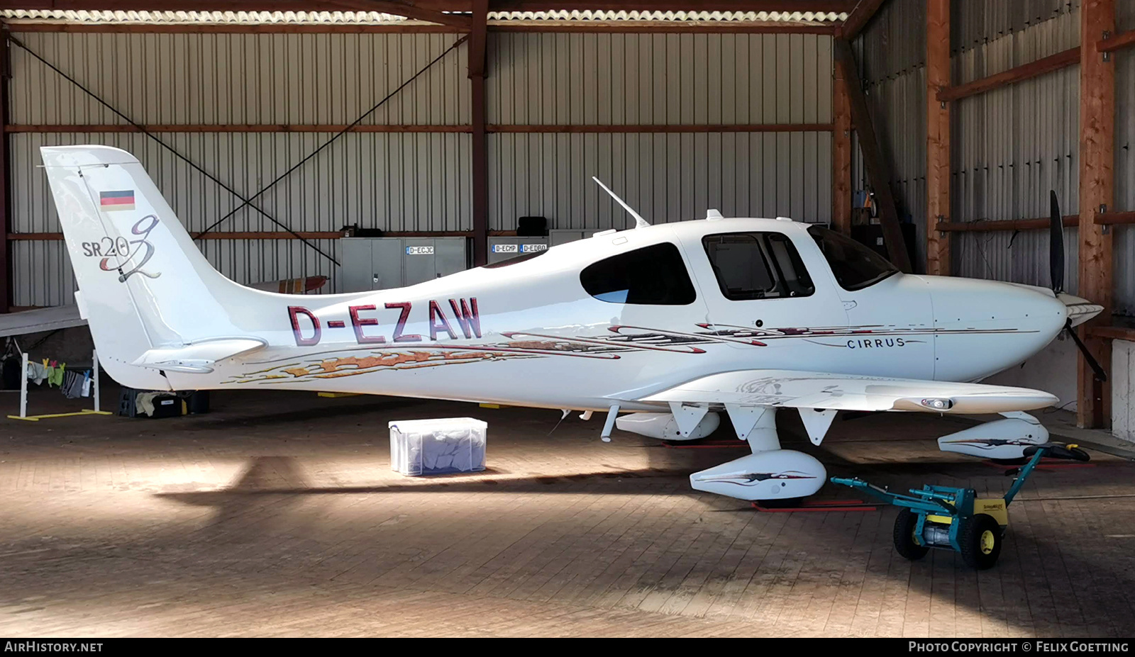 Aircraft Photo of D-EZAW | Cirrus SR-20 G2 | AirHistory.net #369736