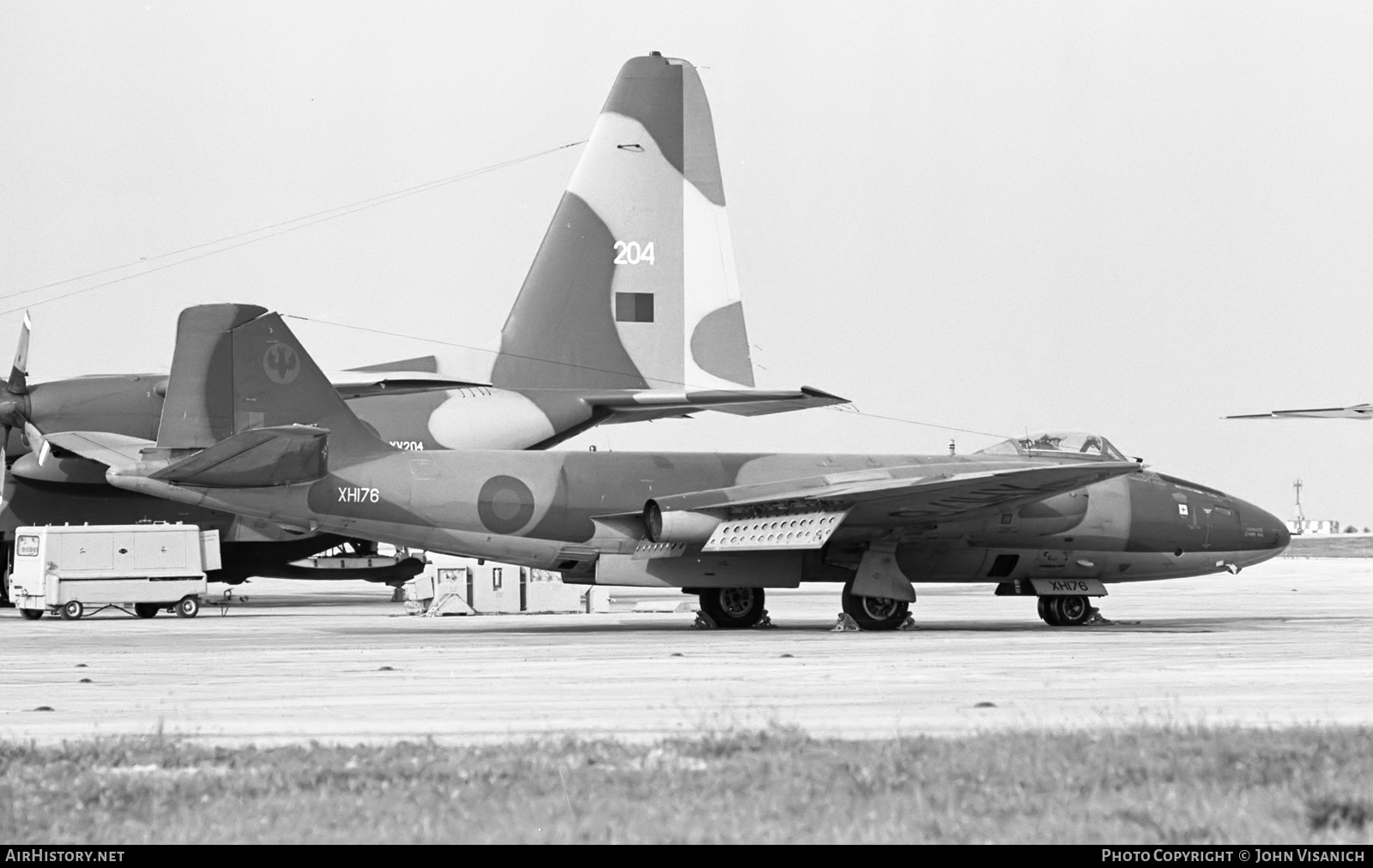 Aircraft Photo of XH176 | English Electric Canberra PR9 | UK - Air Force | AirHistory.net #369886