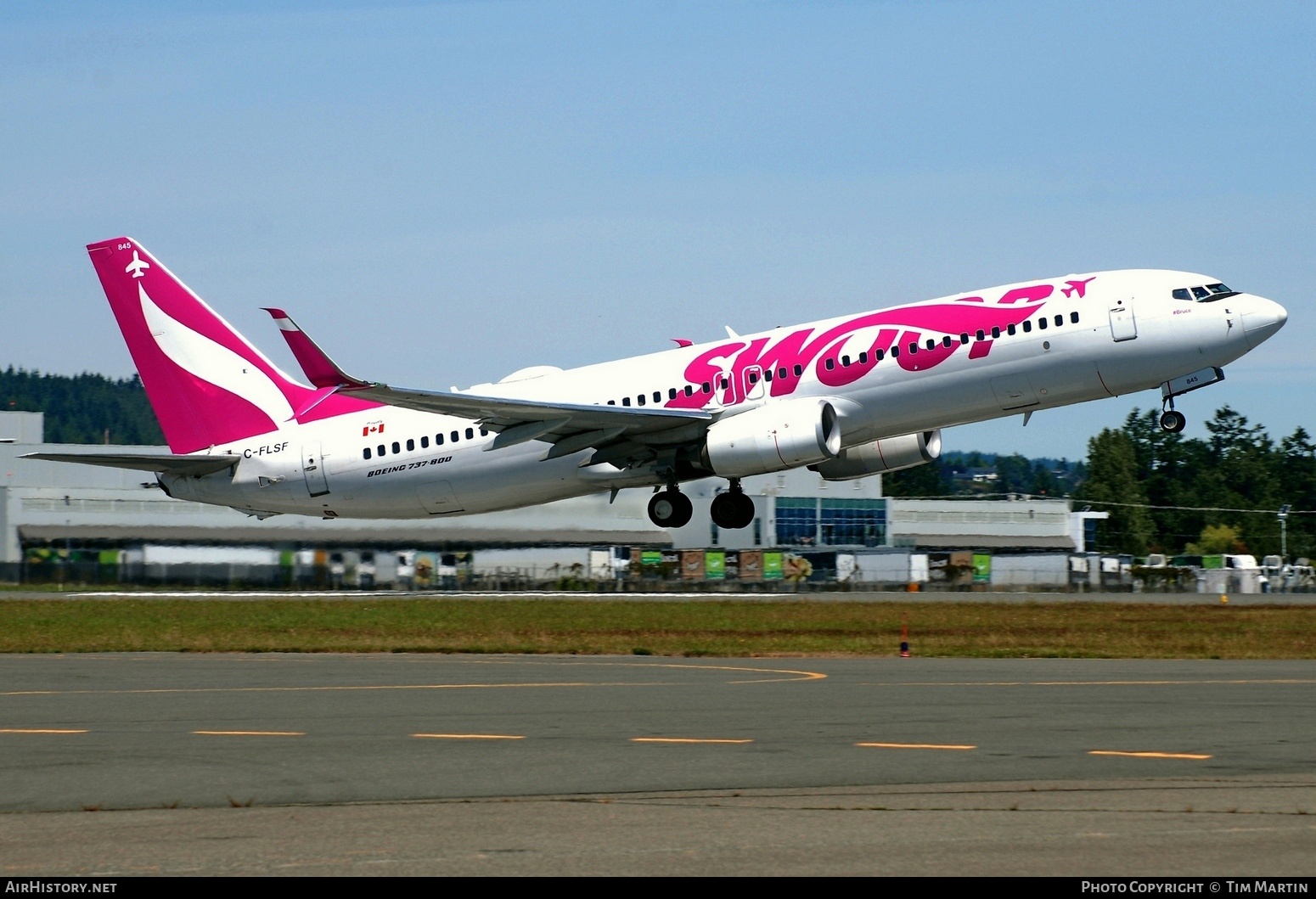 Aircraft Photo of C-FLSF | Boeing 737-8CT | Swoop | AirHistory.net #369888