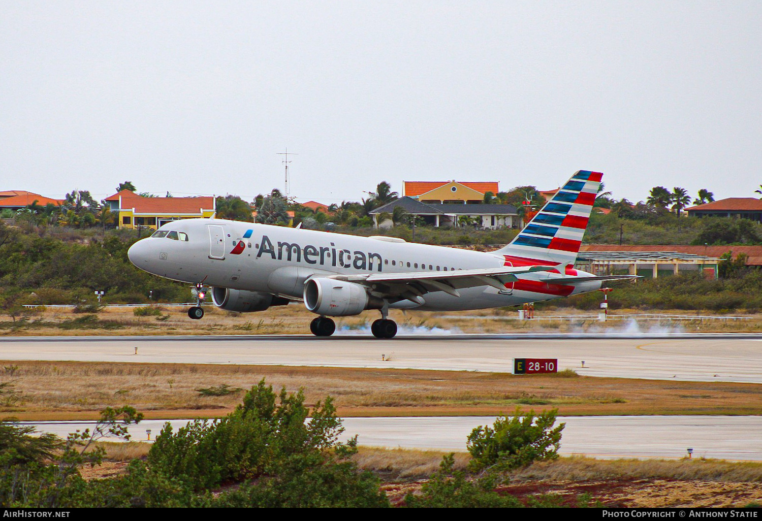 Aircraft Photo of N715UW | Airbus A319-115 | American Airlines | AirHistory.net #369902