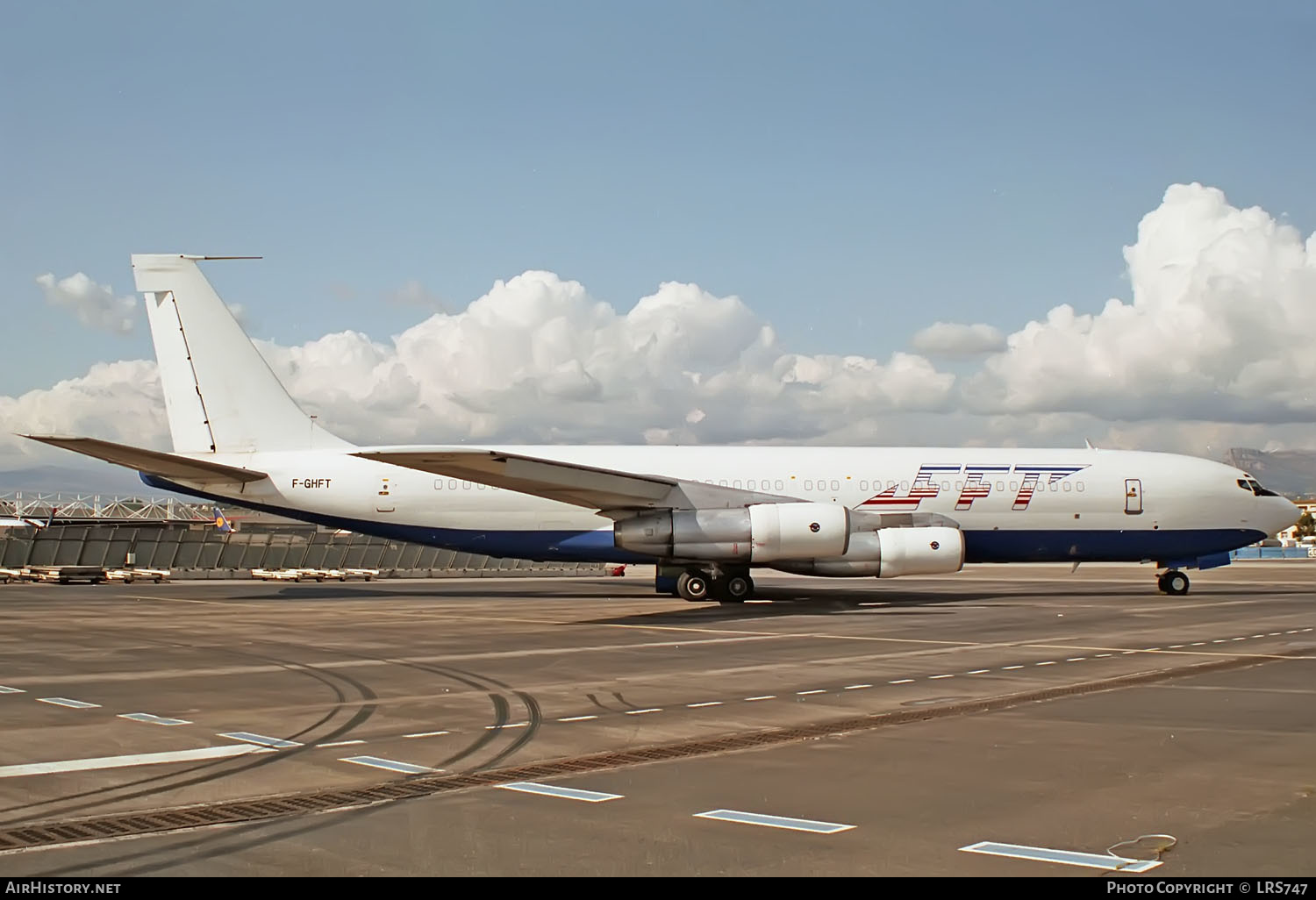 Aircraft Photo of F-GHFT | Boeing 707-323C | FFT - Fresh Food Traders | AirHistory.net #369941