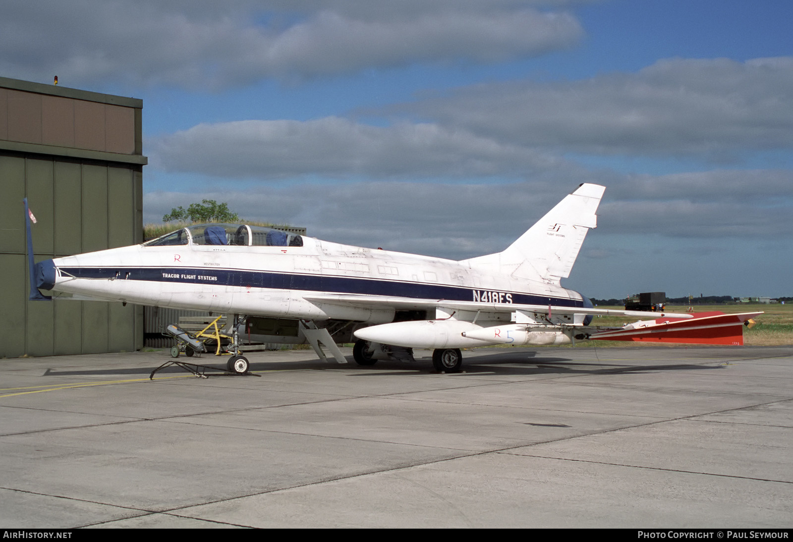 Aircraft Photo of N418FS | North American F-100F Super Sabre | Tracor Flight Systems | AirHistory.net #369974