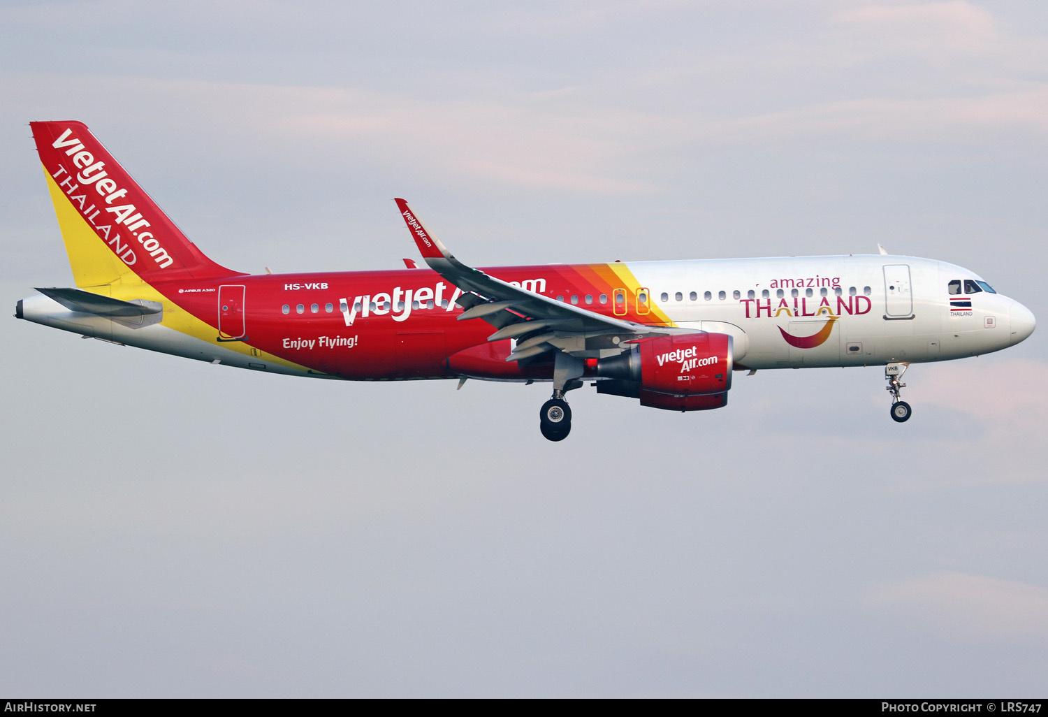 Aircraft Photo of HS-VKB | Airbus A320-214 | VietJet Air Thailand | AirHistory.net #369987