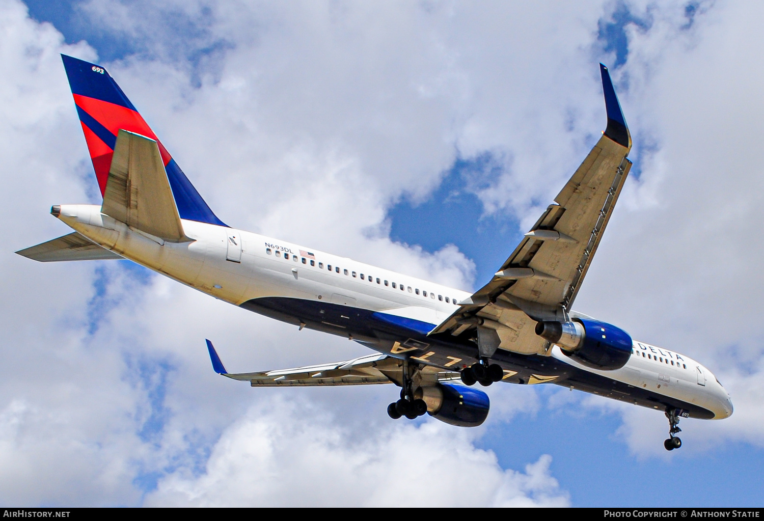 Aircraft Photo of N693DL | Boeing 757-232 | Delta Air Lines | AirHistory.net #369995